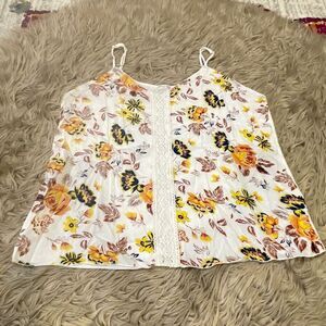 Floral Tank top XL